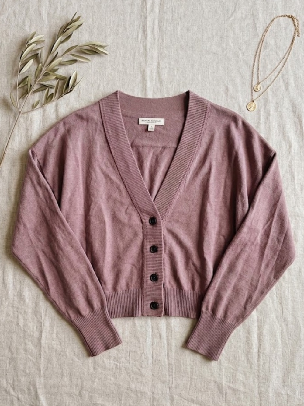 Banana Republic Mauve Button-Front V-Neck Split Sleeve Cropped Cardigan